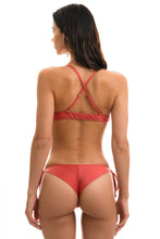 Załaduj obraz do przeglądarki galerii, Model Back: Rio De Sol Bas Bottom Madras Tri Arg
