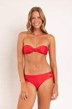 Załaduj obraz do przeglądarki galerii, Model Front: Rio De Sol Bas Bottom Microfibra-Chic-Red Madrid

