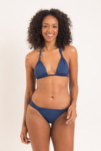Załaduj obraz do przeglądarki galerii, Model Front: Rio De Sol Bas Bottom Navy Mel-Comfy

