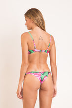 Załaduj obraz do przeglądarki galerii, Model Back: Rio De Sol Bas Bottom Parrots Cheeky-Crispy
