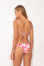 Załaduj obraz do przeglądarki galerii, Model Back: Rio De Sol Bas Bottom Pua-Hibiscus Leblon
