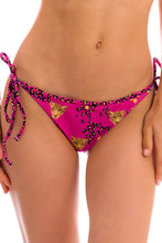 Załaduj obraz do przeglądarki galerii, Gallery: Rio De Sol Bas Bottom Roar-Pink Ibiza-Comfy
