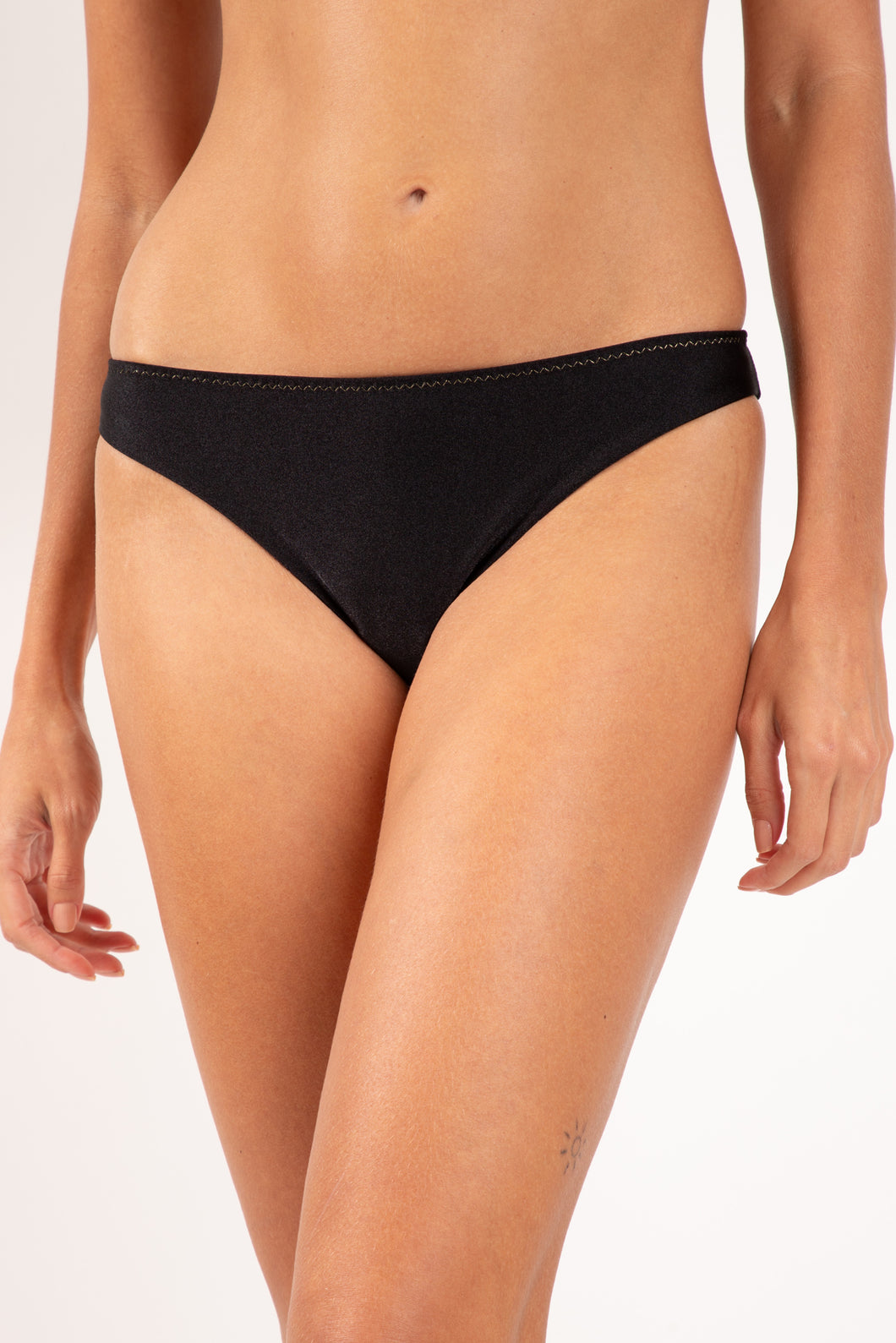 Gallery: Rio De Sol Bas Bottom Shimmer-Black Essential-Comfy