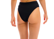 Załaduj obraz do przeglądarki galerii, Image 07: Rio De Sol Bas Bottom St-Tpz-Black Hotpant-High
