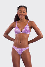 Załaduj obraz do przeglądarki galerii, Model Front: Rio De Sol Bas Bottom Trail-Purple Essential
