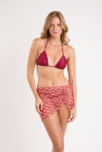 Załaduj obraz do przeglądarki galerii, Model Front: Rio De Sol Jupe De Page Floral-Scales Mini Skirt Ruched
