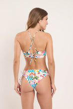 Załaduj obraz do przeglądarki galerii, Model Back: Rio De Sol Ensemble Set Al-Mare Camille Madrid

