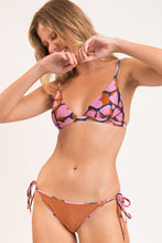 Załaduj obraz do przeglądarki galerii, Image 10: Rio De Sol Ensemble Set Amore-Pink Tri-Fixo Ibiza-Comfy
