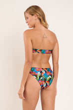 Załaduj obraz do przeglądarki galerii, Model Back: Rio De Sol Ensemble Set Flair Bandeau-Reto Essential-Comfy
