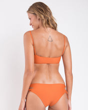Załaduj obraz do przeglądarki galerii, Image 05: Rio De Sol Ensemble Set Ocre Bandeau-Reto Madrid
