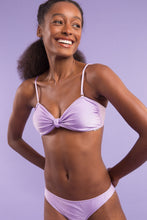 Załaduj obraz do przeglądarki galerii, Image 09: Rio De Sol Ensemble Set Shimmer-Harmonia Bandeau-Joy Essential
