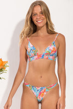 Załaduj obraz do przeglądarki galerii, Gallery: Rio De Sol Ensemble Set Zinnia Tri-Cos Leblon
