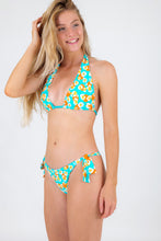 Załaduj obraz do przeglądarki galerii, Model Front: Rio De Sol Haut Top Dubai Halter-Double
