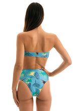 Załaduj obraz do przeglądarki galerii, Model Back: Rio De Sol Haut Top Flower Geometric Reto
