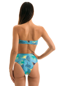 Model Back: Rio De Sol Haut Top Flower Geometric Reto