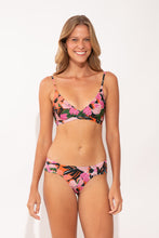 Załaduj obraz do przeglądarki galerii, Model Front: Rio De Sol Haut Top Jolie Paola
