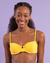 Załaduj obraz do przeglądarki galerii, Image 09: Rio De Sol Haut Top Malibu-Yellow Balconet
