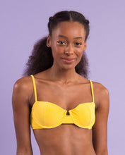 Załaduj obraz do przeglądarki galerii, Image 10: Rio De Sol Haut Top Malibu-Yellow Balconet
