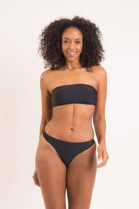 Model Front: Rio De Sol Haut Top Nero Bandeau-Reto