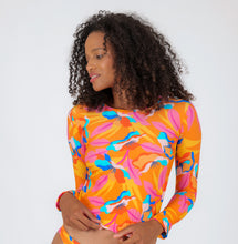 Załaduj obraz do przeglądarki galerii, Gallery: Rio De Sol Haut Top Orange-Bloom Rash-Guard
