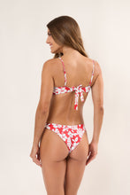 Załaduj obraz do przeglądarki galerii, Model Back: Rio De Sol Haut Top Pua-Hibiscus Coral
