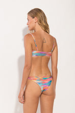 Załaduj obraz do przeglądarki galerii, Model Back: Rio De Sol Haut Top River Bandeau-Reto
