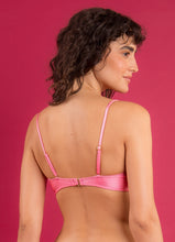 Załaduj obraz do przeglądarki galerii, Image 12: Rio De Sol Haut Top Shimmer-Confetti Bandeau-Joy

