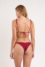 Załaduj obraz do przeglądarki galerii, Model Back: Rio De Sol Haut Top Touch-Carmim Selena
