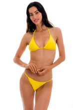Załaduj obraz do przeglądarki galerii, Model Front: Rio De Sol Haut Top Uv-Melon Tri-Inv
