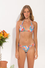Załaduj obraz do przeglądarki galerii, Model Front: Rio De Sol Haut Top Zinnia Mel
