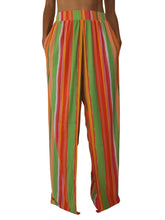 Załaduj obraz do przeglądarki galerii, Model Front: Rio De Sol Pantalon De Plage Utah Wide Pants
