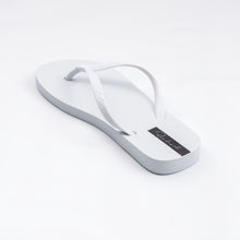 Załaduj obraz do przeglądarki galerii, Image 04: Rio De Sol Tongs White Slim
