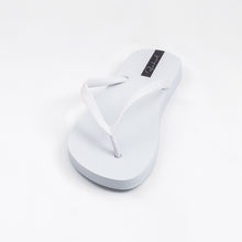 Załaduj obraz do przeglądarki galerii, Image 05: Rio De Sol Tongs White Slim
