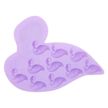 Załaduj obraz do przeglądarki galerii, Image 04: Sunnylife Pique-Nique Flamingo Ice Trays
