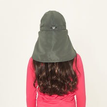 Załaduj obraz do przeglądarki galerii, Model Back: Uv Line Casquette Legionario Teens Verde Militar Upf50+
