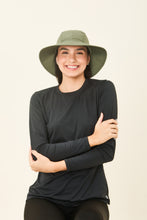 Załaduj obraz do przeglądarki galerii, Model Front: Uv Line Chapeau Souple/Capeline San Remo Militar Preto Upf50+
