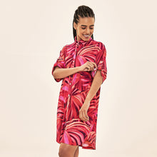 Załaduj obraz do przeglądarki galerii, Image 02: Uv Line Chemise Shirtdress Copacabana Upf50+
