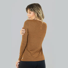 Załaduj obraz do przeglądarki galerii, Model Back: Uv Line Fitness Haut Sport Fit Fem Ml Amarelo Msc Upf50+
