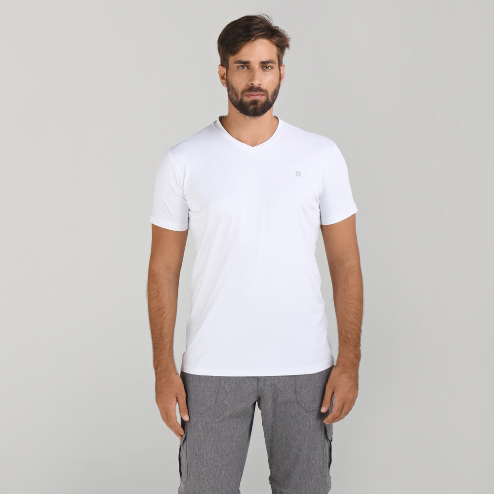 Model Front: Uv Line Fitness Haut Sport Fit Mas Branco Upf50+