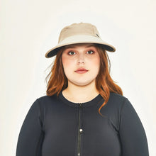 Załaduj obraz do przeglądarki galerii, Visor Capri Colors Areia Preto

