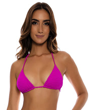 Załaduj obraz do przeglądarki galerii, Top Wavy Ruched Capri Fuchsia
